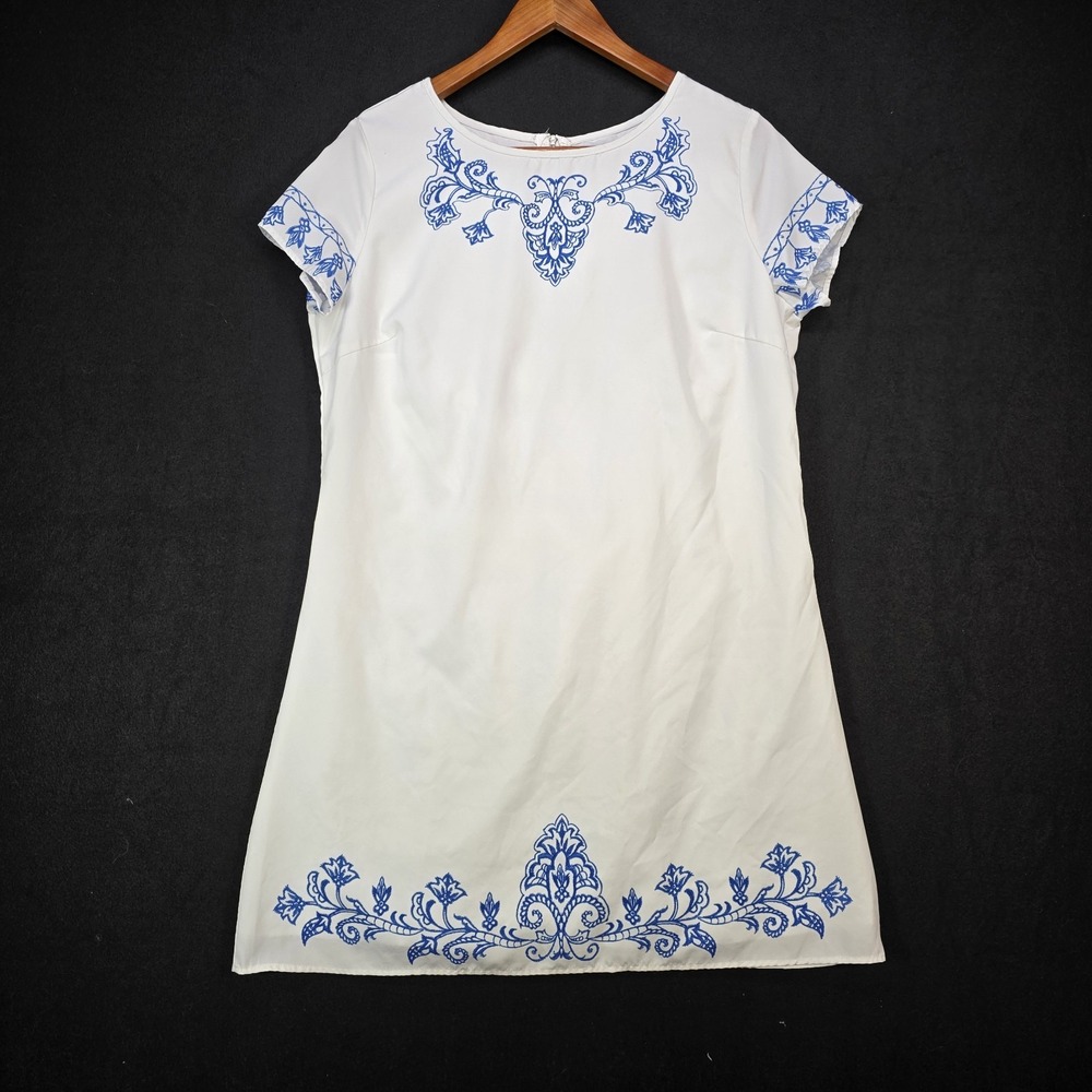Blue and White Embellished A-Line Mini Shift Dress Size Large Asian Cottage Chic
